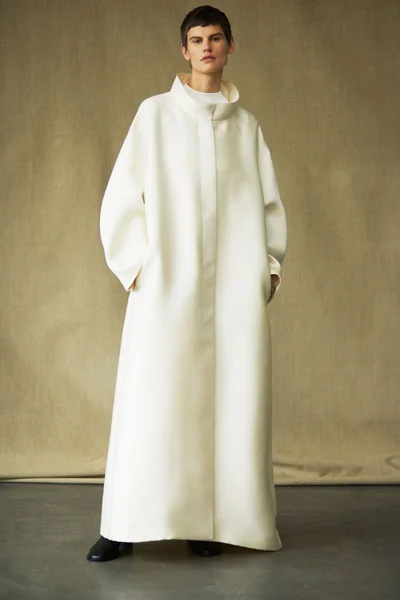 Look 15